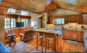 Avalanche Ranch Carriage House Apartment Kitchen